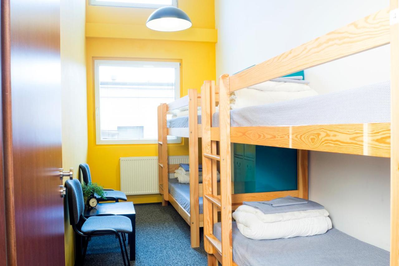Go Hostel Rewolucji Łódź Buitenkant foto